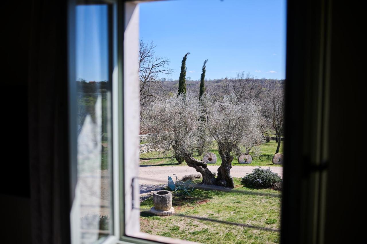 Winery Cuj Bed & Breakfast Vilanija Экстерьер фото